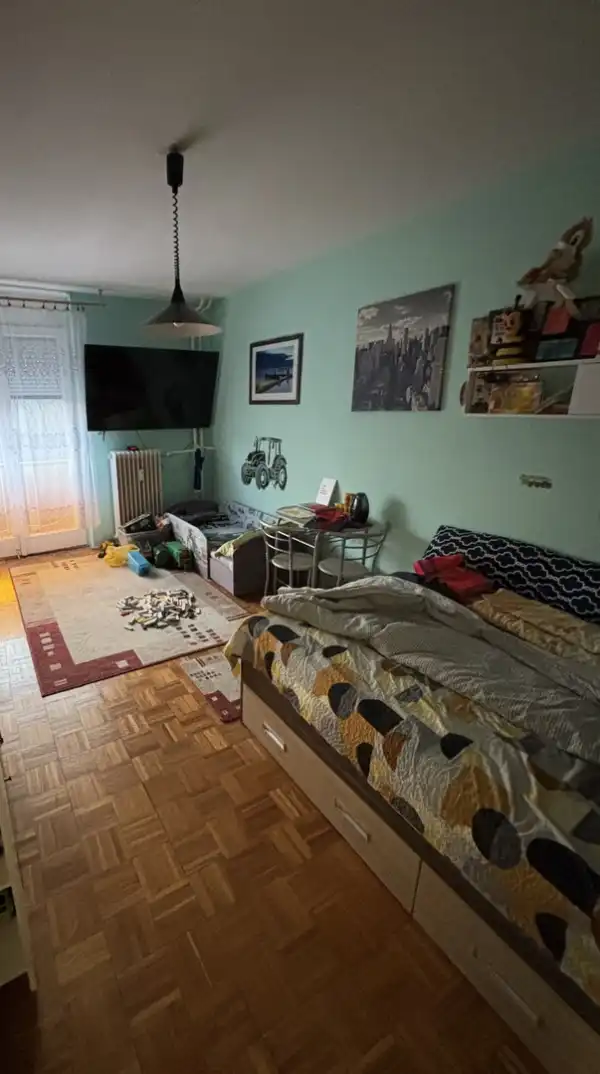 Eladó panellakás, Dunaújváros 1 szoba 35 m² 25.9 M Ft