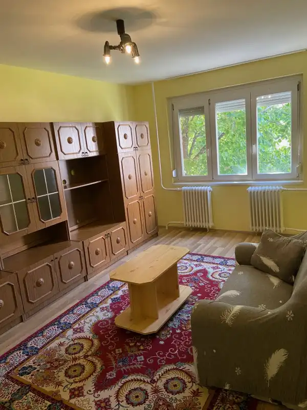 Eladó panellakás, Dunaújváros 1 szoba 35 m² 26.2 M Ft