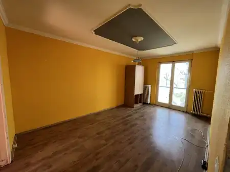 Eladó panellakás, Dunaújváros 1+3 szoba 59 m² 34.9 M Ft