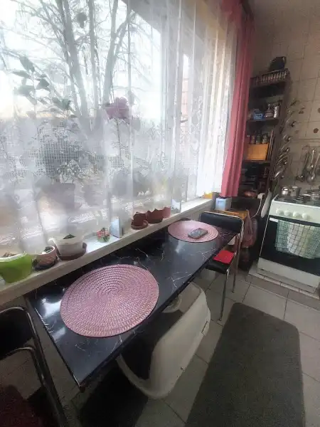 eladó panellakás, Dunaújváros