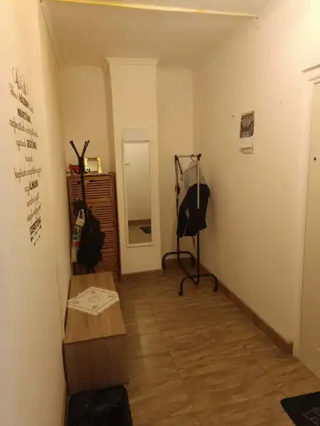 eladó panellakás, Dunaújváros