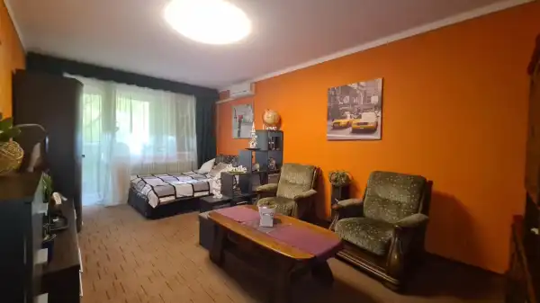 Eladó panellakás, Dunaújváros 2 szoba 52 m² 33.9 M Ft Eladó panellakás, Dunaújváros 2 szoba 52 m² 33.9 M Ft