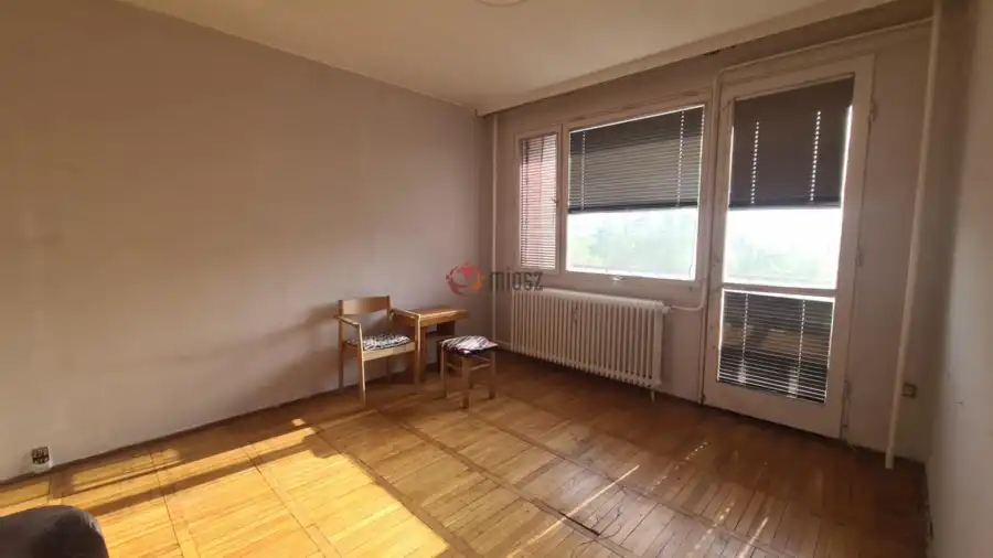 eladó panellakás, Dunaújváros