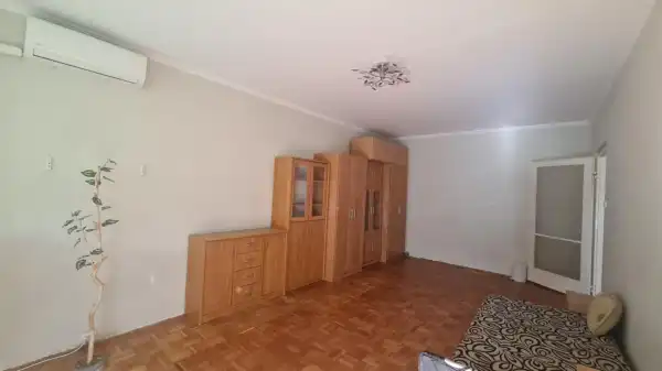 Eladó panellakás, Dunaújváros 2 szoba 57 m² 29.9 M Ft