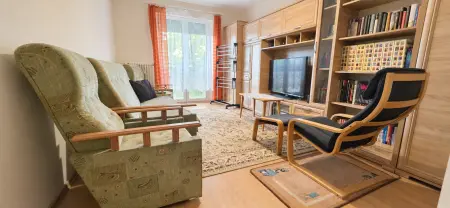 eladó panellakás, Dunaújváros
