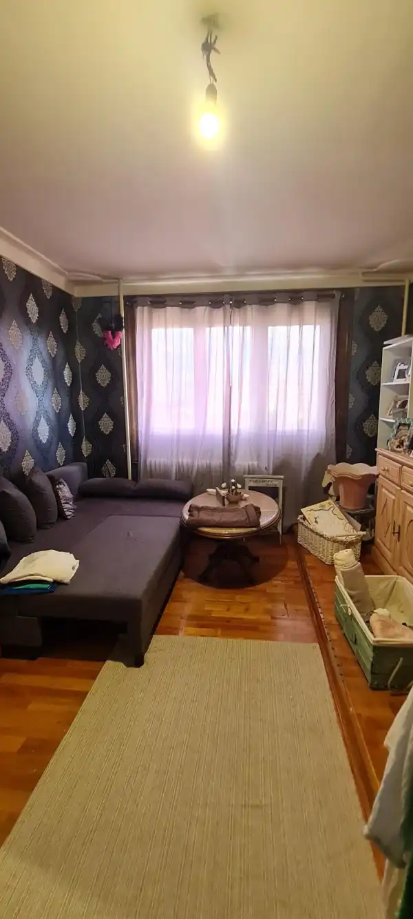 Eladó panellakás, Dunaújváros 3 szoba 70 m² 33.9 M Ft