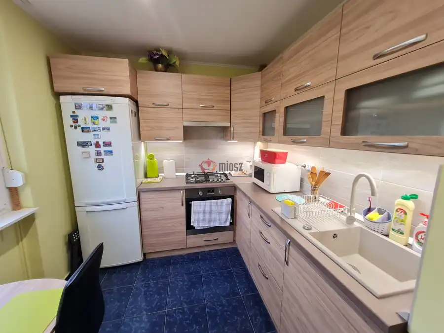 eladó panellakás, Dunaújváros