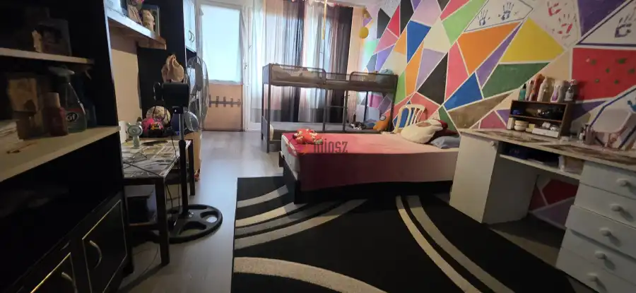 eladó panellakás, Dunaújváros