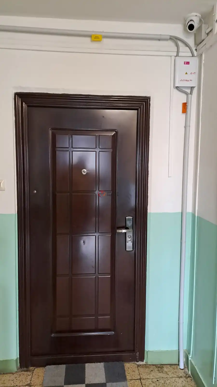 eladó panellakás, Dunaújváros