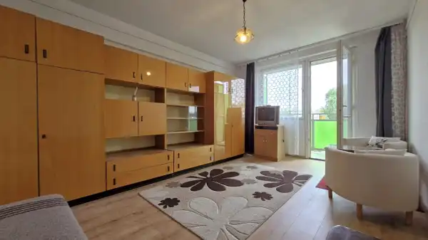 Eladó panellakás, Eger 1 szoba 33 m² 28.8 M Ft