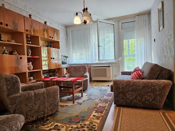 Eladó panellakás, Eger 2 szoba 58 m² 39.9 M Ft