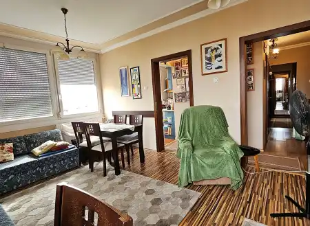 eladó panellakás, Eger eladó panellakás, Eger