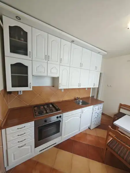 Eladó panellakás, Eger 2 szoba 65 m² 39.9 M Ft