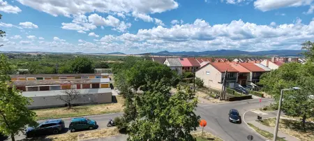 Eladó panellakás, Gyöngyös 3 szoba 70 m² 42.5 M Ft