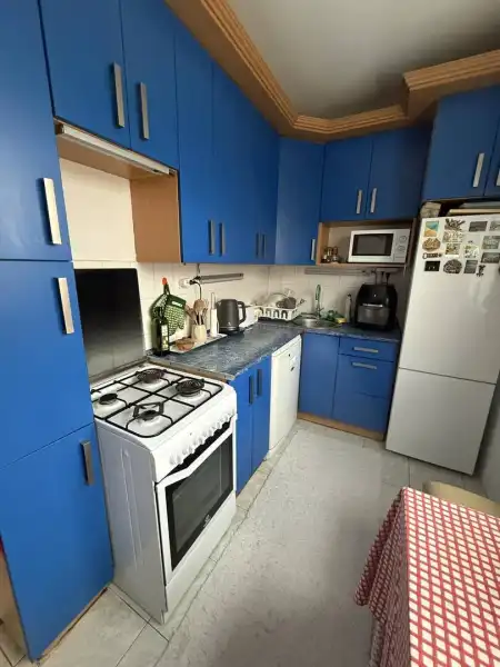 Eladó panellakás, Győr 3 szoba 68 m² 64.9 M Ft