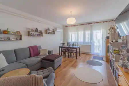 Eladó panellakás, Kecskemét 2 szoba 56 m² 42 M Ft