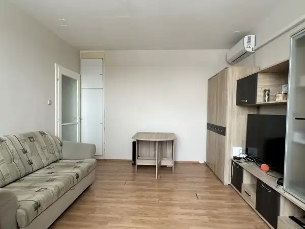 Eladó panellakás, Lovasberény 2 szoba 54 m² 27.9 M Ft