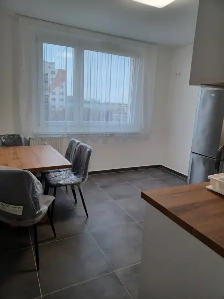 Eladó panellakás, Mosonmagyaróvár 1 szoba 37.9 M Ft