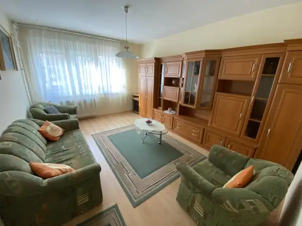 Eladó panellakás, Nagykanizsa 3 szoba 67 m² 32 M Ft