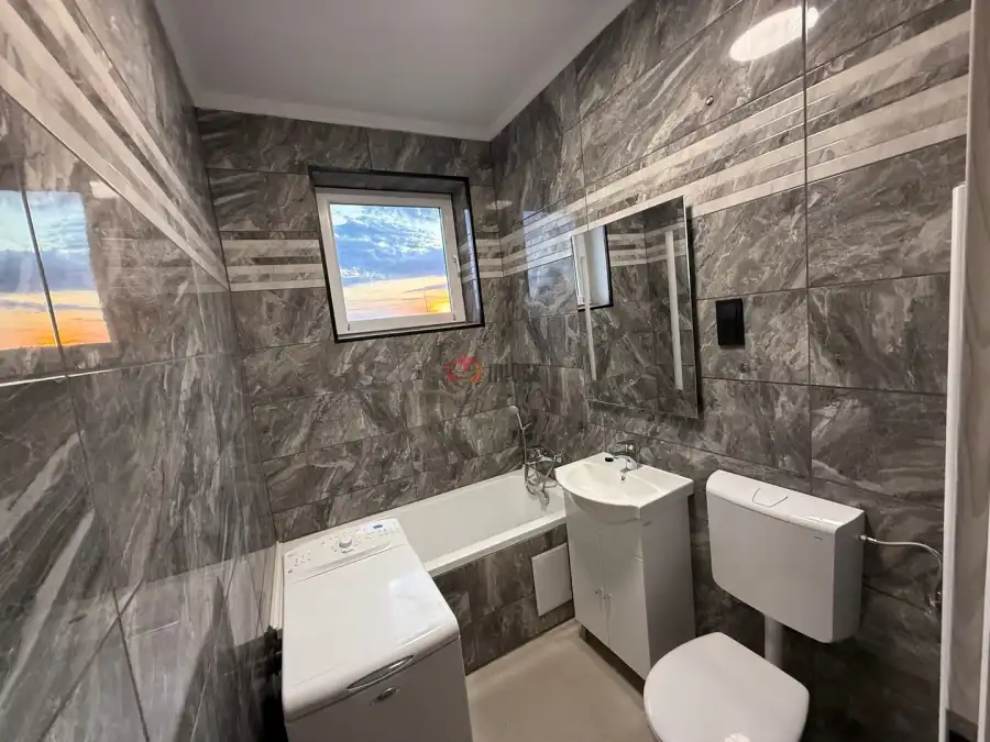 eladó panellakás, Nyíregyháza