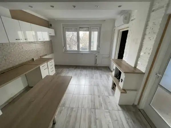 Eladó panellakás, Nyíregyháza 2 szoba 55 m² 35 M Ft
