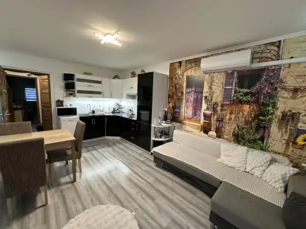 Eladó panellakás, Paks 3+1 szoba 57 m² 49.5 M Ft