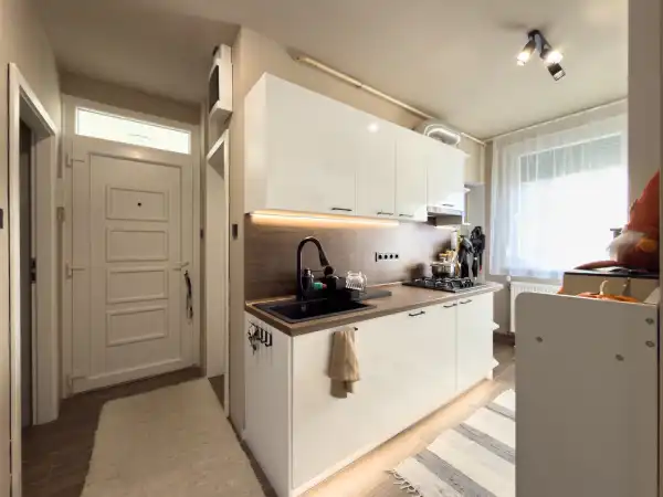 Eladó panellakás, Rétság 3 szoba 58 m² 46.9 M Ft