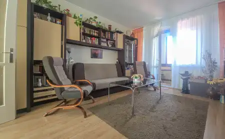 Eladó panellakás, Sopron 1+2 szoba 60 m² 60.9 M Ft