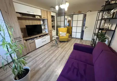 Eladó panellakás, Szeged 2 szoba 48 m² 50.9 M Ft