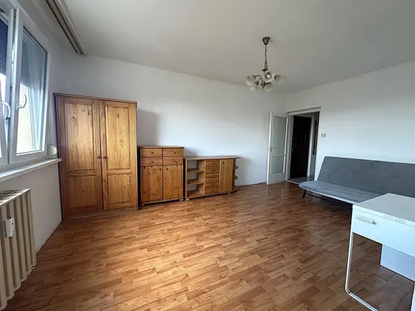 Eladó panellakás, Szeged 3 szoba 53 m² 44.5 M Ft