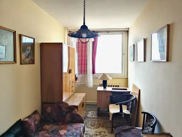 Eladó panellakás, Szeged 2 szoba 45 m² 14.9 M Ft