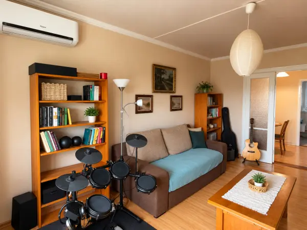 Eladó panellakás, Székesfehérvár 2+1 szoba 53 m² 48 M Ft