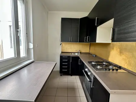 Eladó panellakás, Székesfehérvár 4 szoba 67 m² 70 M Ft