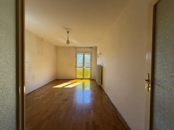 Eladó panellakás, Székesfehérvár 2 szoba 45 m² 37.9 M Ft