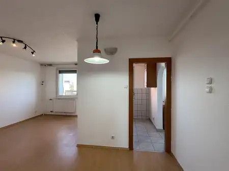 eladó panellakás, Székesfehérvár