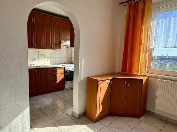 Eladó panellakás, Székesfehérvár 4 szoba 69 m² 58.5 M Ft