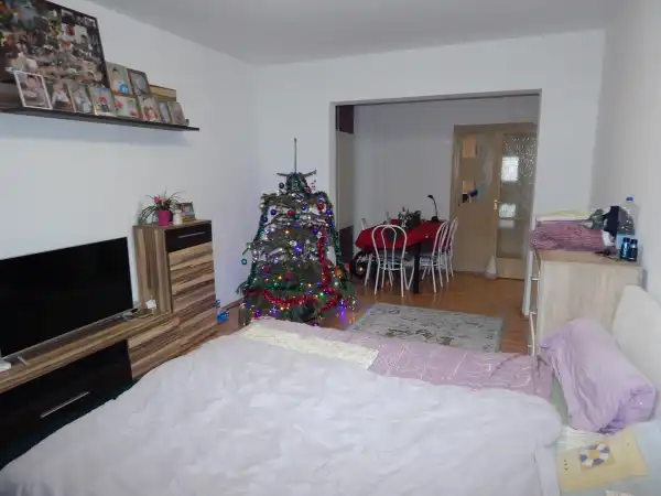 Eladó panellakás, Tatabánya 2 szoba 53 m² 40.3 M Ft