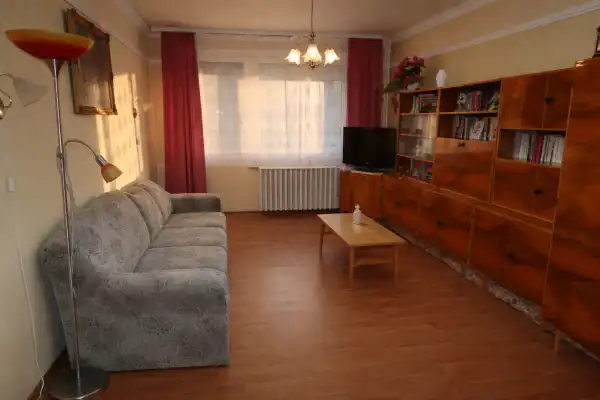 Eladó panellakás, Tatabánya 2 szoba 54 m² 43.26 M Ft