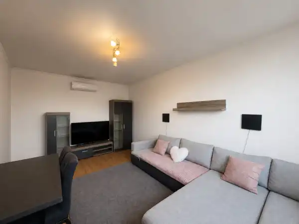 Eladó panellakás, Tatabánya 2 szoba 49 m² 41.9 M Ft