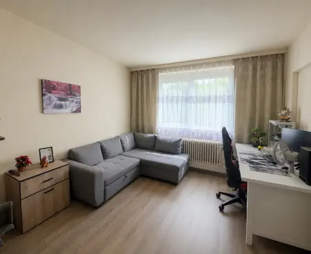 Eladó panellakás, Tatabánya 1+1 szoba 35 m² 31.99 M Ft