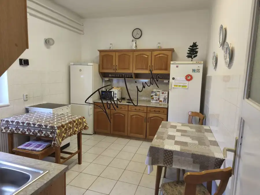 eladó sorház, Bokod