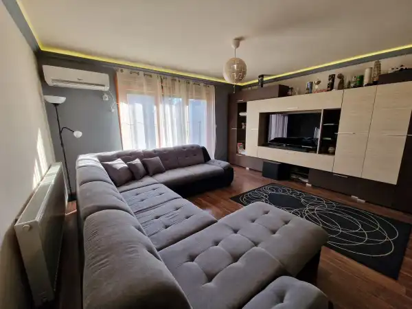 Eladó sorház, Kiskunhalas 3+2 szoba 140 m² 75 M Ft