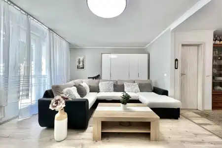 eladó sorház, Nyíregyháza