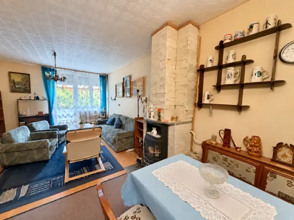 Eladó sorház, Oroszlány 3 szoba 120 m² 69.9 M Ft