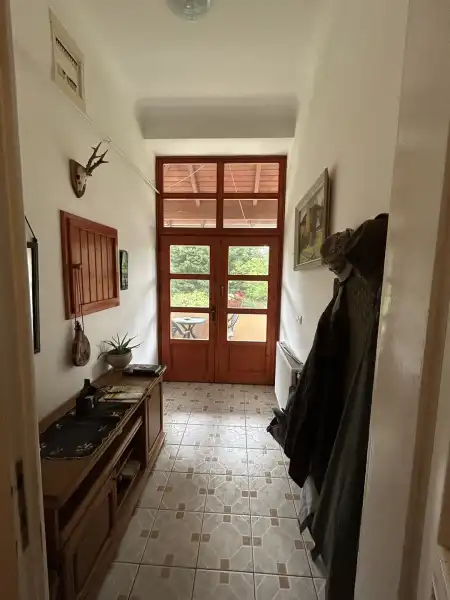 eladó sorház, Sarkad