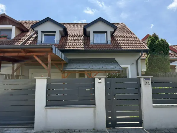 Eladó sorház, Sopron 3 szoba 116 m² 110 M Ft