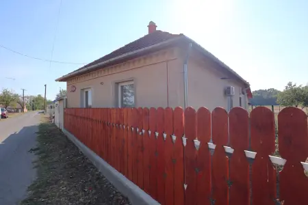 eladó tanya, Kistelek