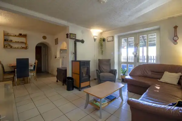 Eladó tanya, Nyársapát 4 szoba 88 m² 32.99 M Ft