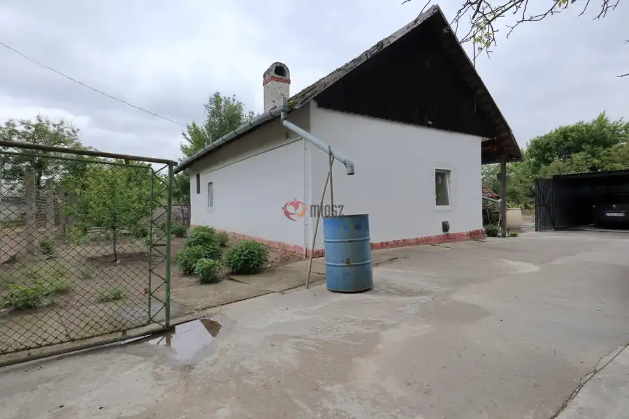 eladó tanya, Szatymaz