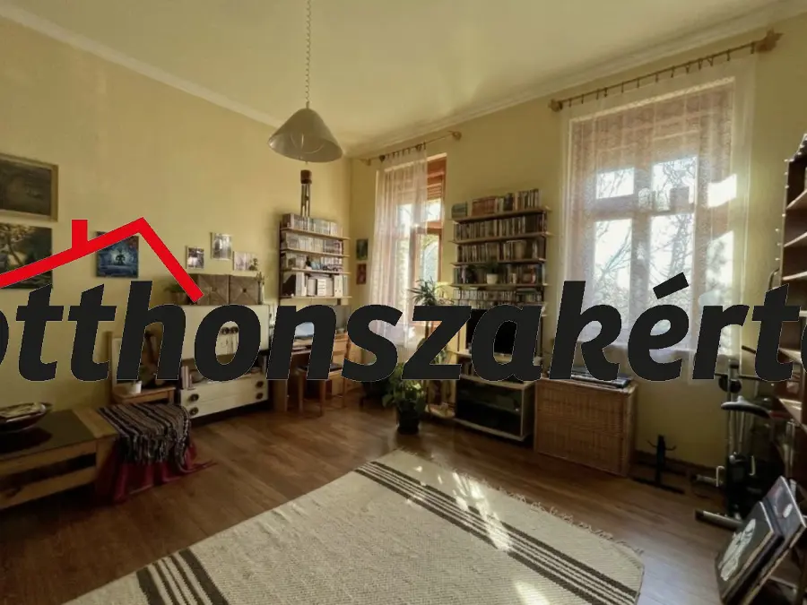eladó téglalakás, Aszód